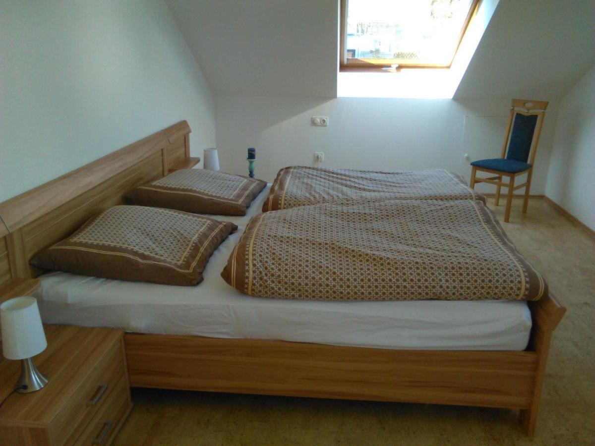 Ferienwohnung Kuepfer Gräfenberg Exterior foto